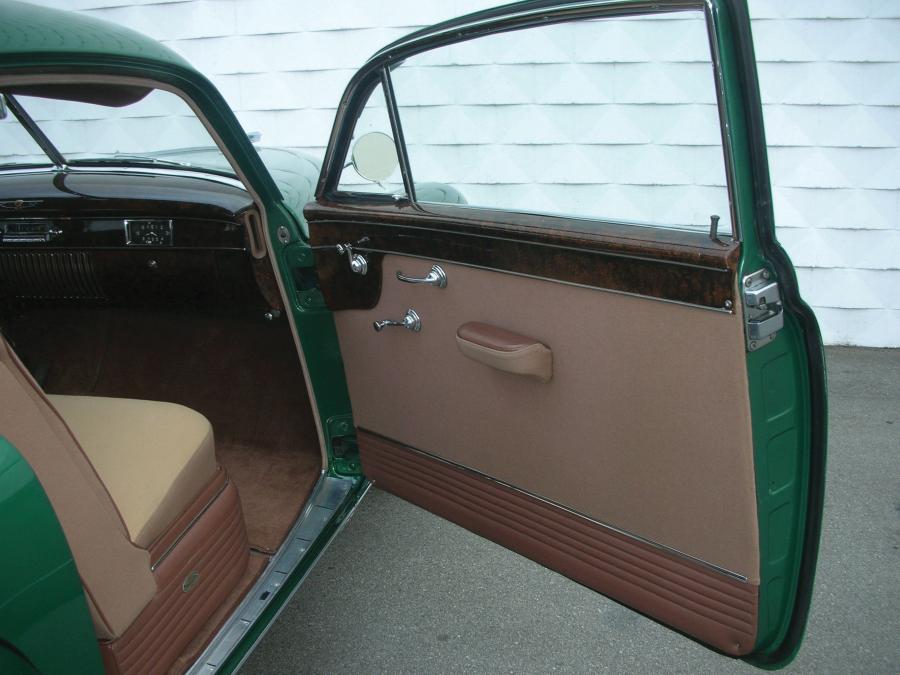  Cadillac Series 62 Club Coupe 1949 года  (фото 3 из 10)